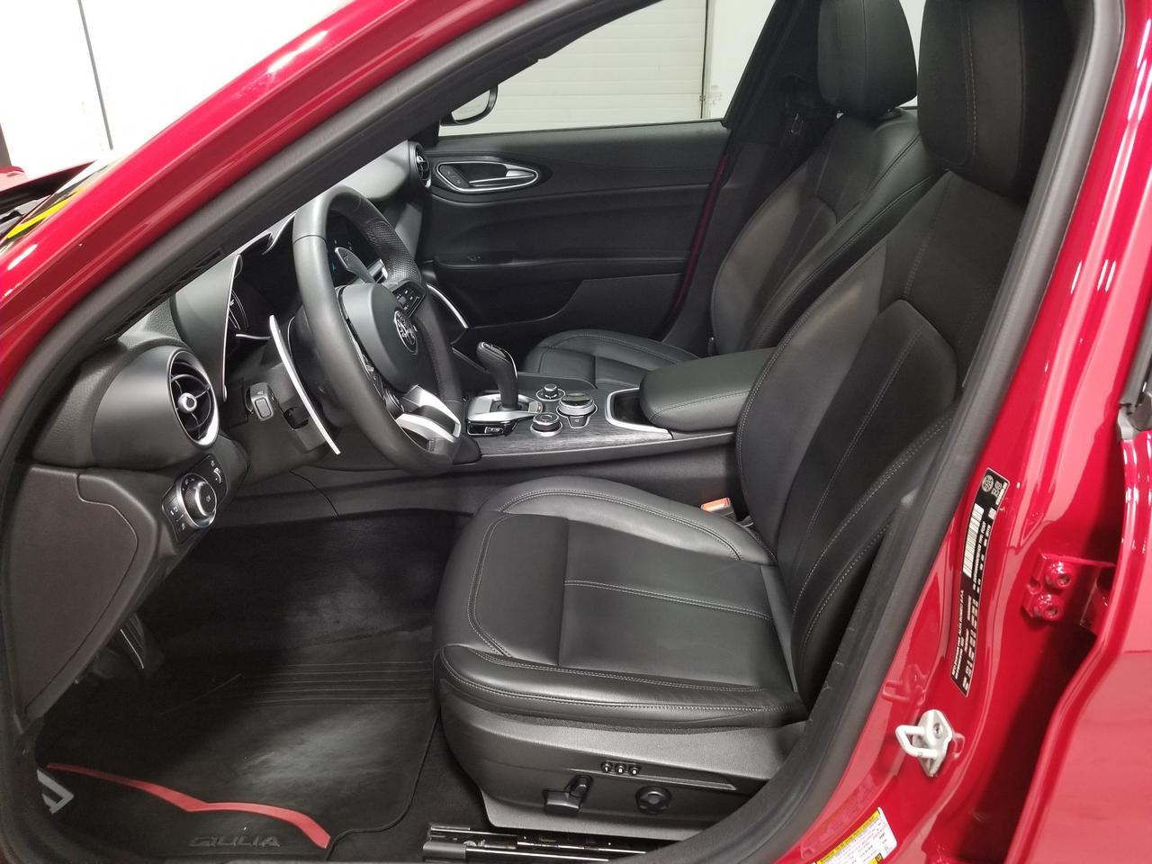 2022 Alfa Romeo Giulia Sprint 4dr All-Wheel Drive Sedan Photo