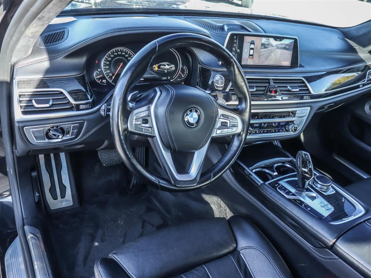 2016 BMW 750 i xDrive 4dr All-wheel Drive Sedan Photo