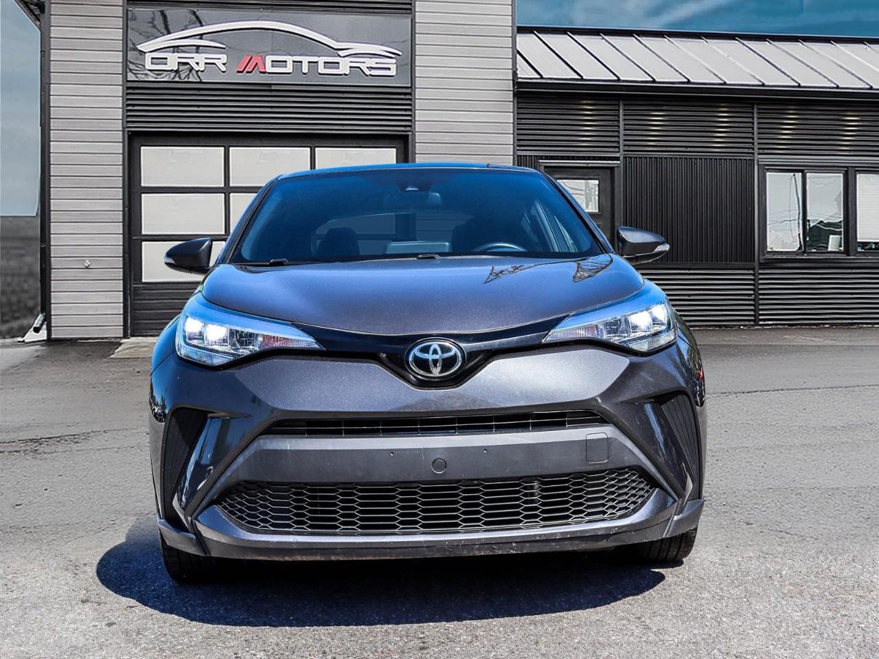 2020 Toyota C-HR XLE Premium 4dr Front-Wheel Drive Sport Utility Photo