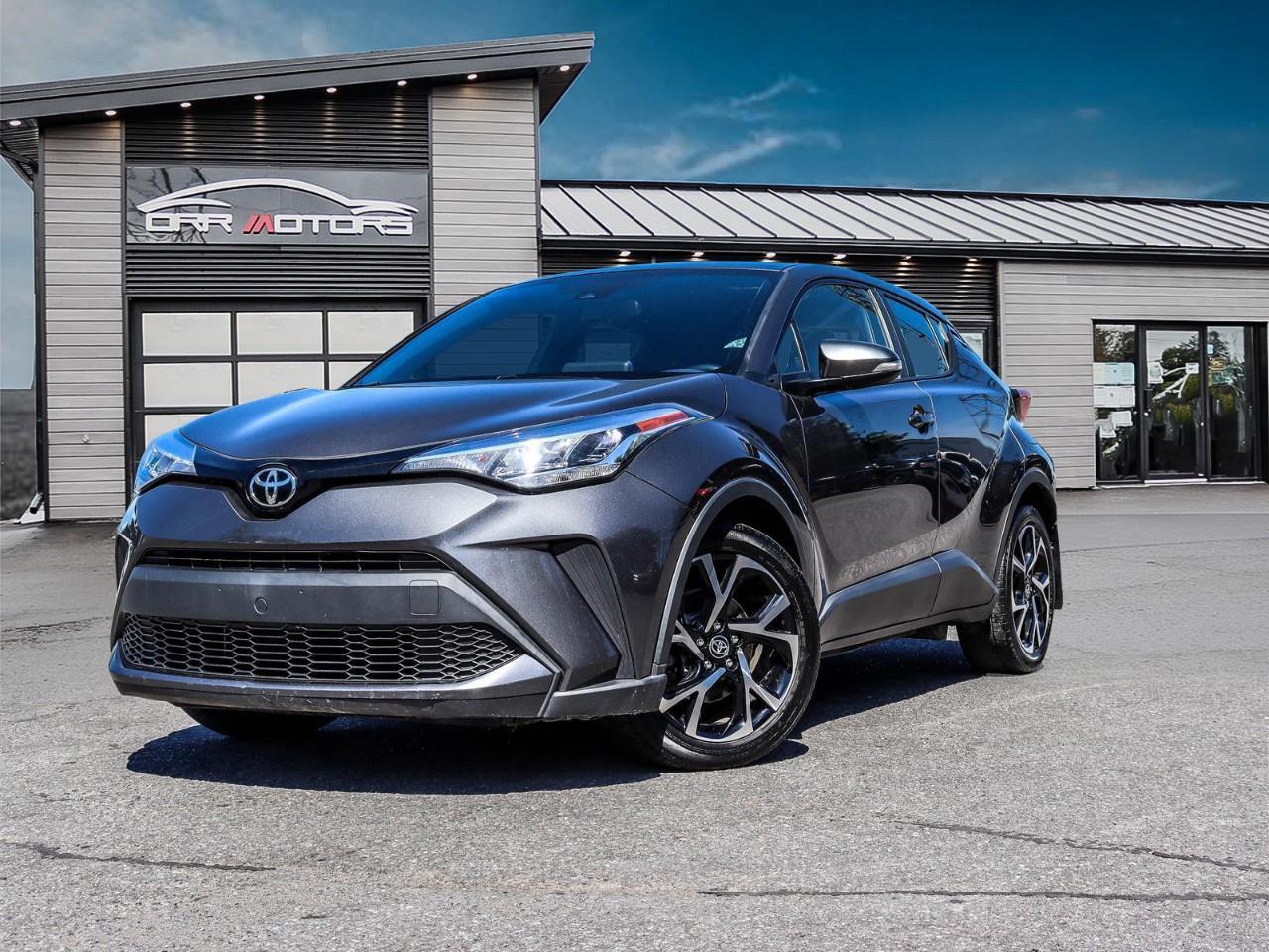 2020 Toyota C-HR XLE Premium 4dr Front-Wheel Drive Sport Utility Photo