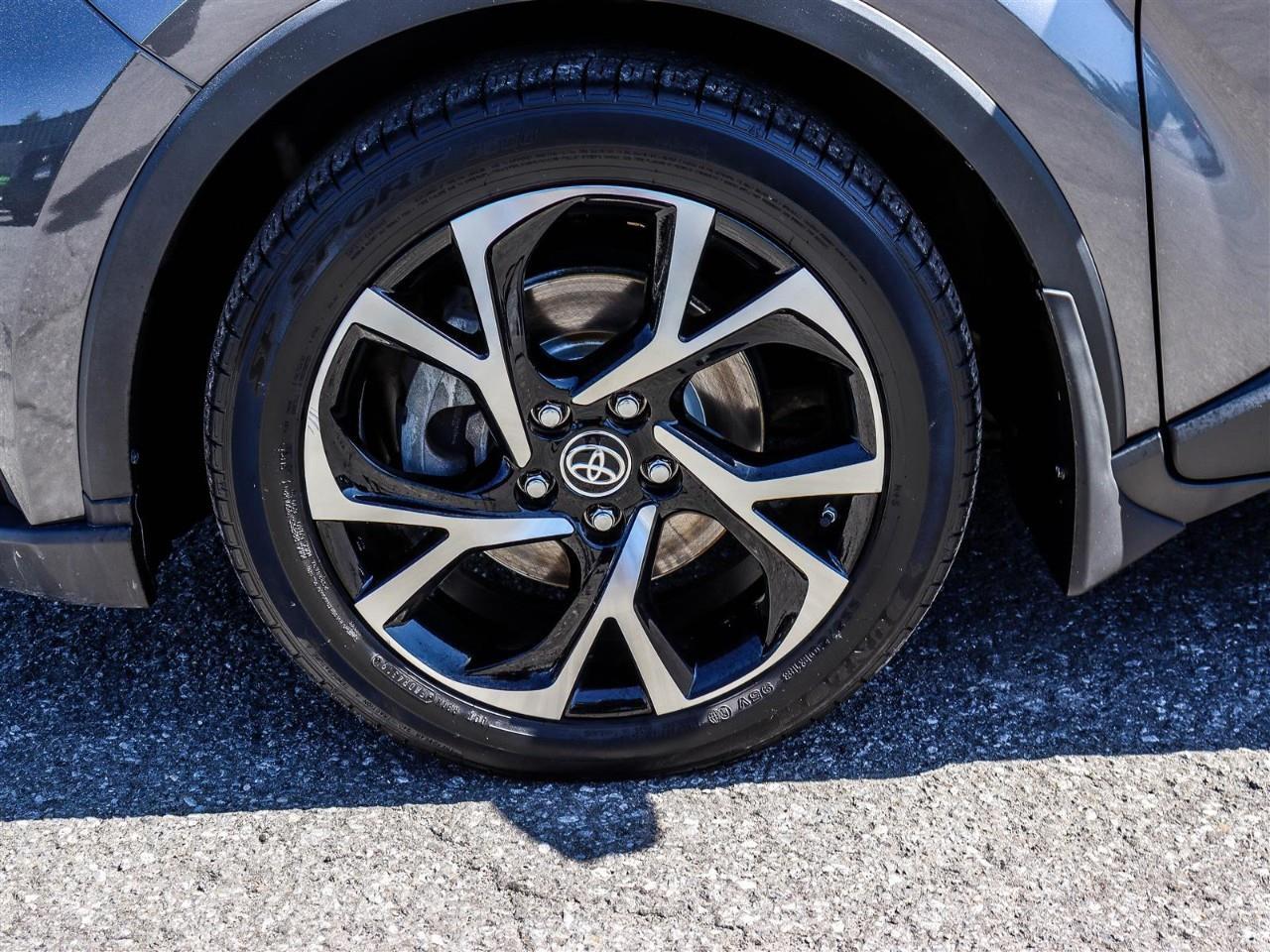 2020 Toyota C-HR XLE Premium 4dr Front-Wheel Drive Sport Utility Photo