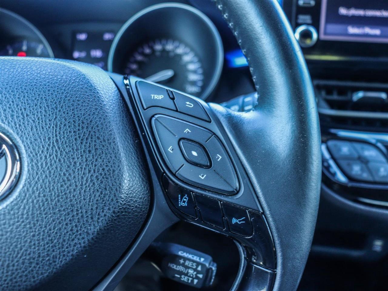 2020 Toyota C-HR XLE Premium 4dr Front-Wheel Drive Sport Utility Photo