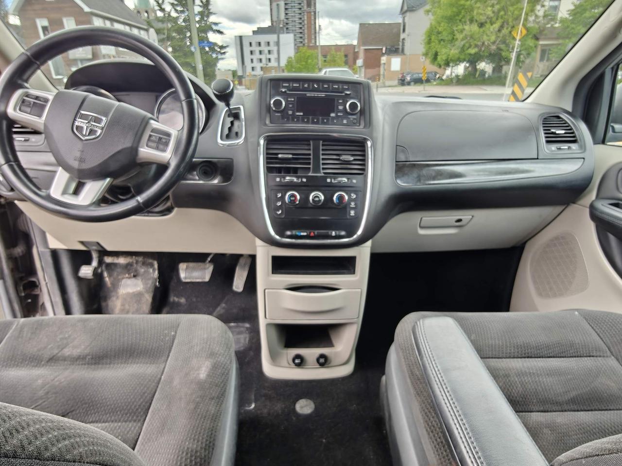 2017 Dodge Grand Caravan CVP/SXT Passenger Van Photo
