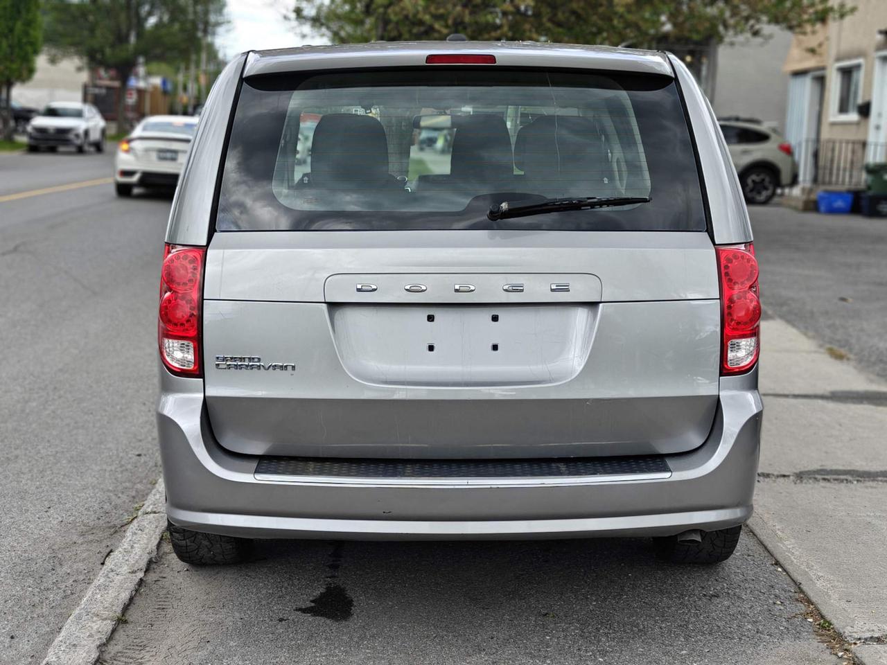 2017 Dodge Grand Caravan CVP/SXT Passenger Van Photo