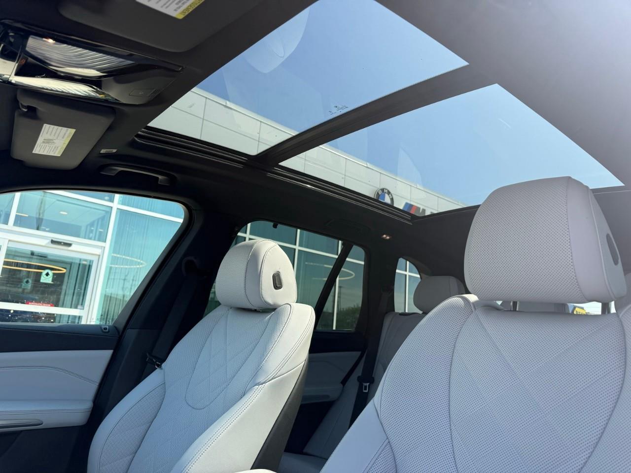 2025 BMW X5 xDrive40i Photo