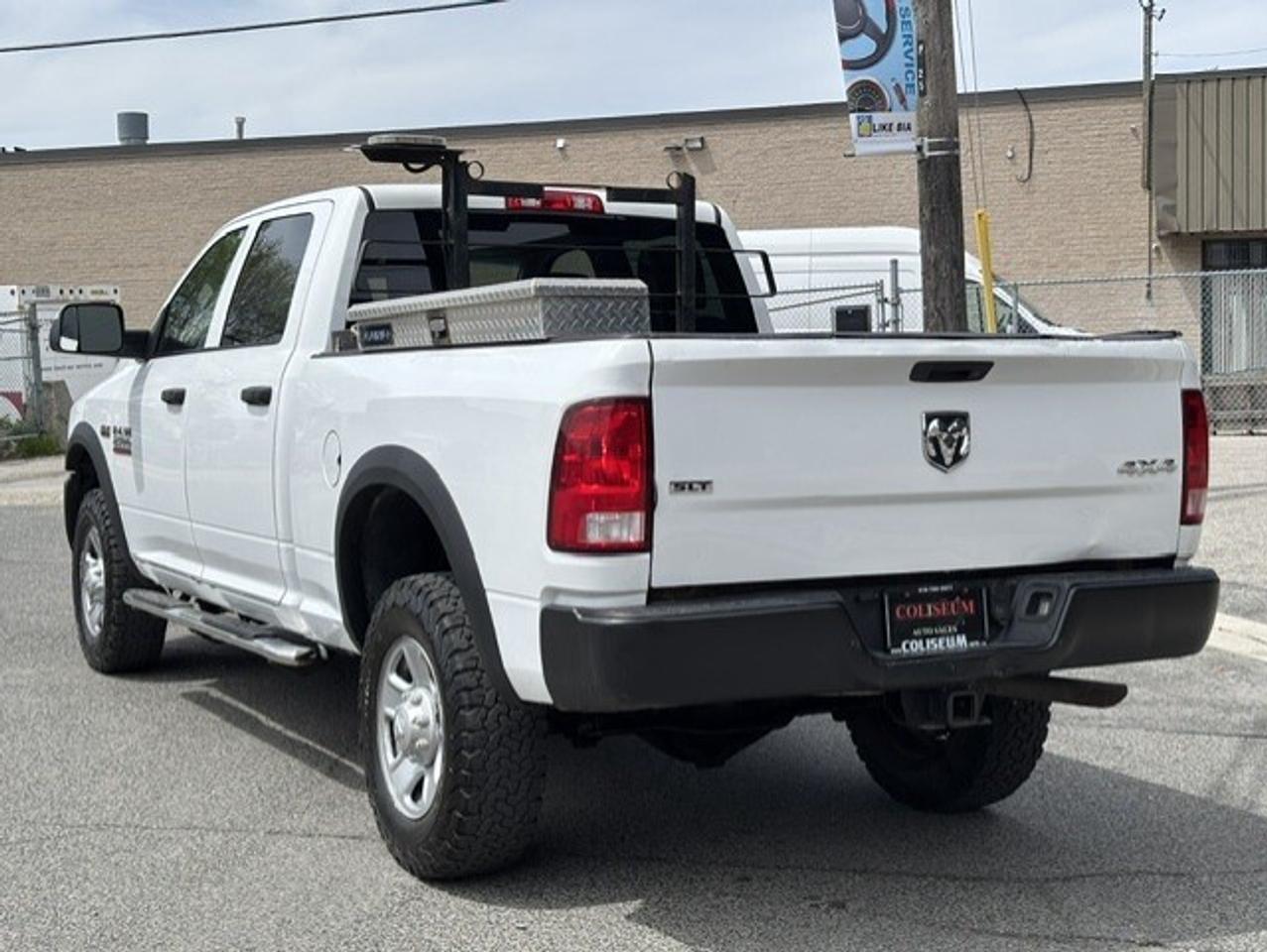 2014 RAM 2500 4X4 V8 HEMI-CREW CAB-SHORT BOX-GOVERNMENT OWNED! Photo