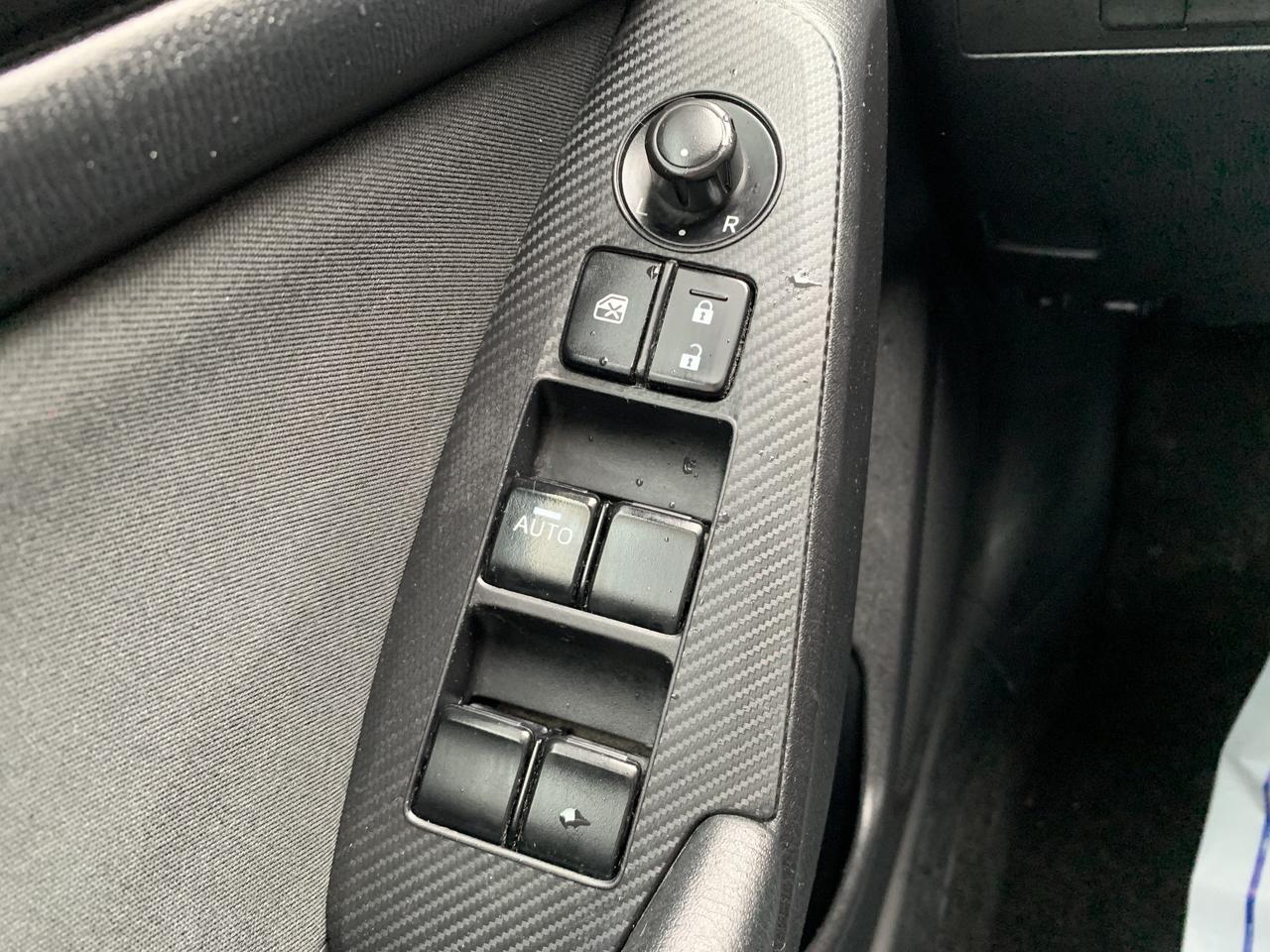 2015 Mazda MAZDA3 4dr HB Sport Auto GS-SKY Photo