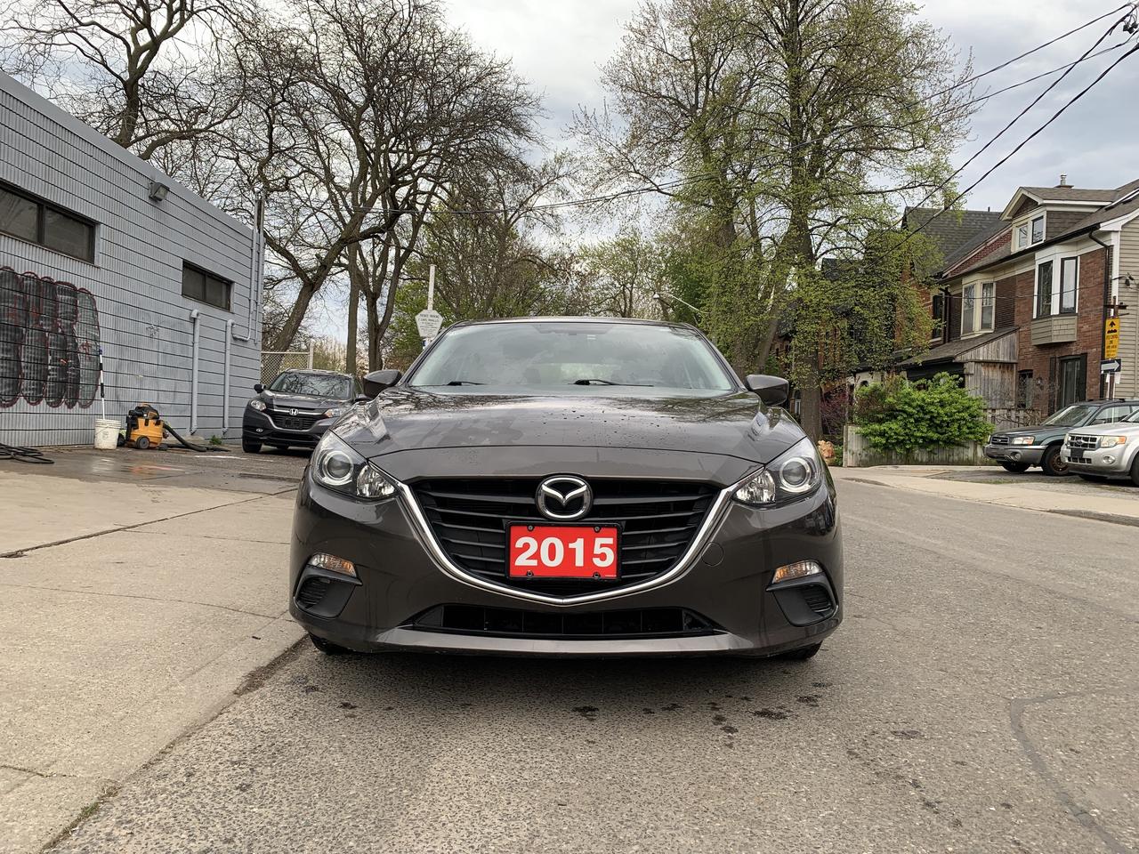 2015 Mazda MAZDA3 4dr HB Sport Auto GS-SKY Photo