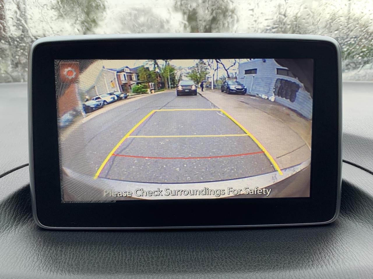 2015 Mazda MAZDA3 4dr HB Sport Auto GS-SKY Photo
