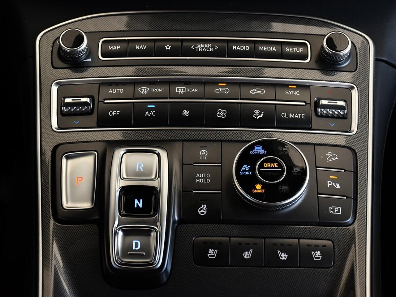 2023 Hyundai Santa Fe Ultimate Calligraphy Photo
