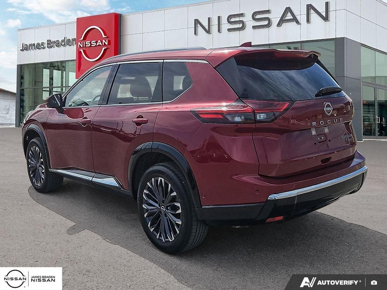 2026 Nissan Rogue AWD Platinum Photo4