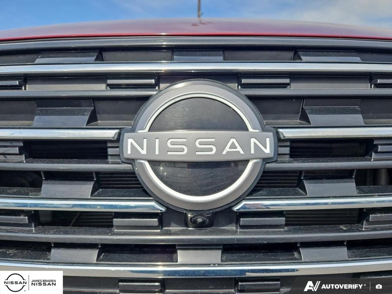 2026 Nissan Rogue AWD Platinum Photo