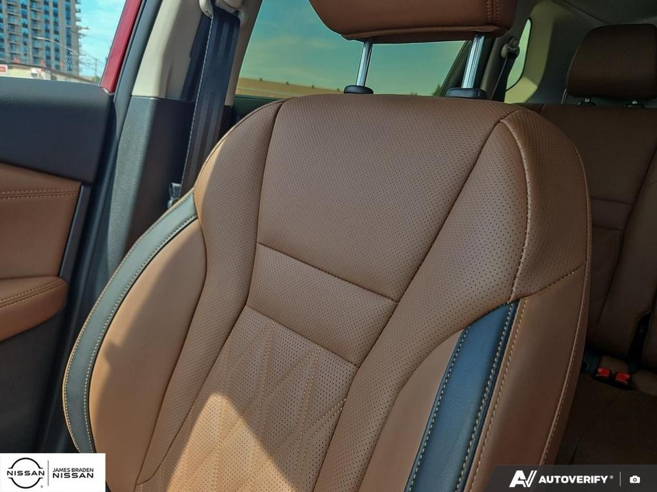 2026 Nissan Rogue AWD Platinum Photo