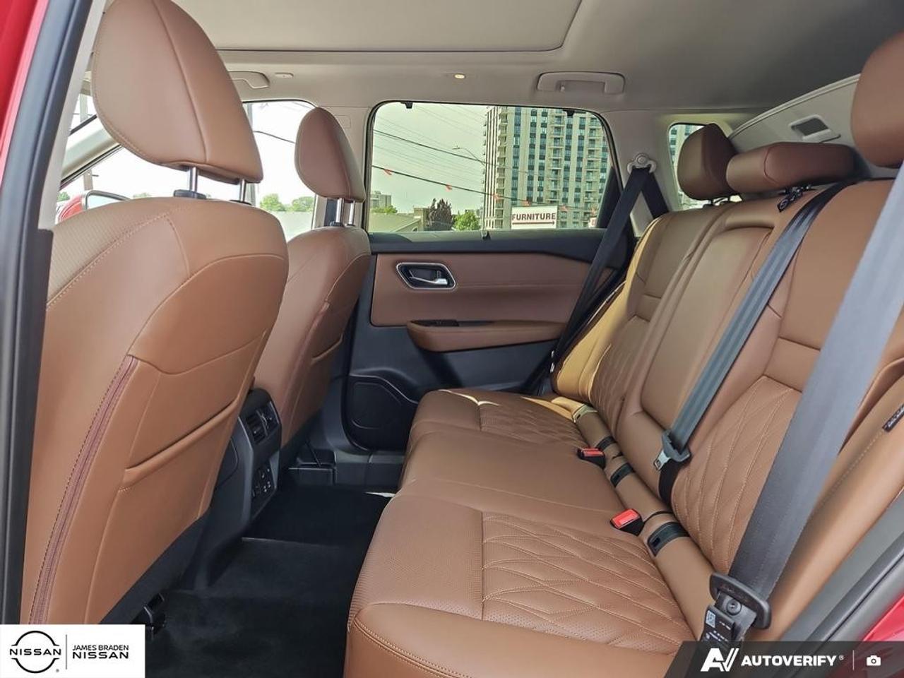 2026 Nissan Rogue AWD Platinum Photo
