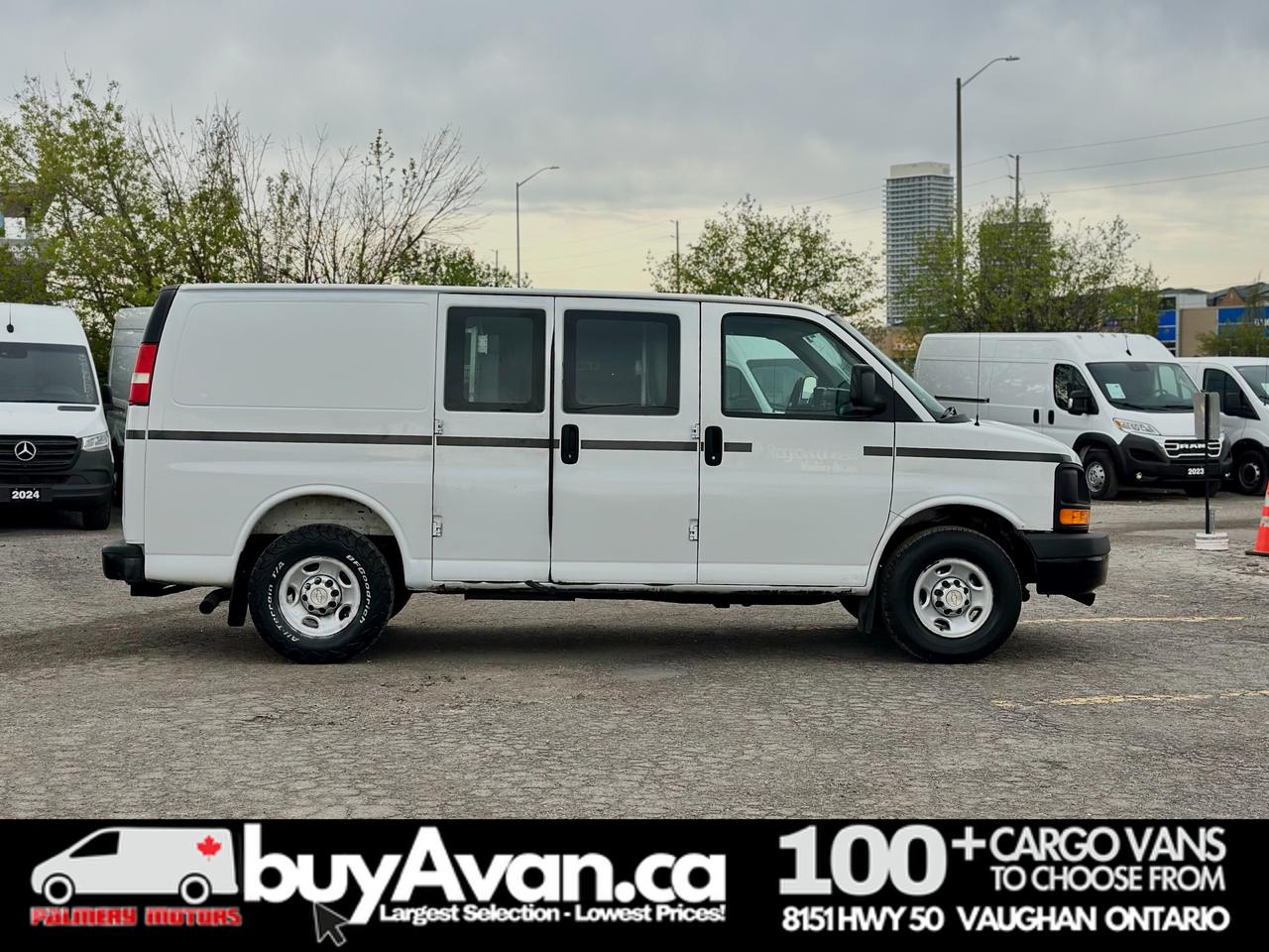 2013 Chevrolet CHEVY VAN Express 3500 Shelves + Divider Photo