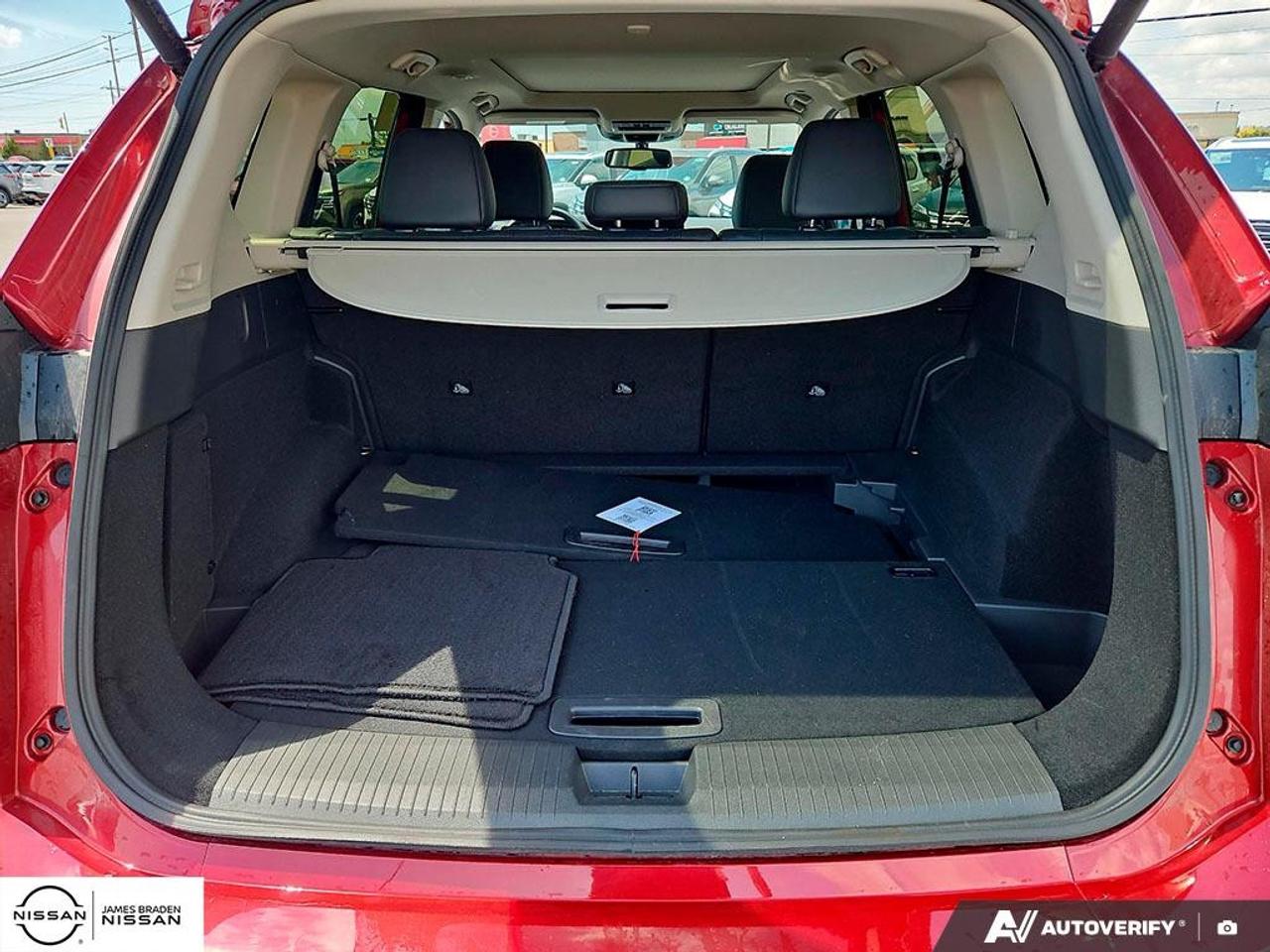 2025 Nissan Rogue AWD SL Photo