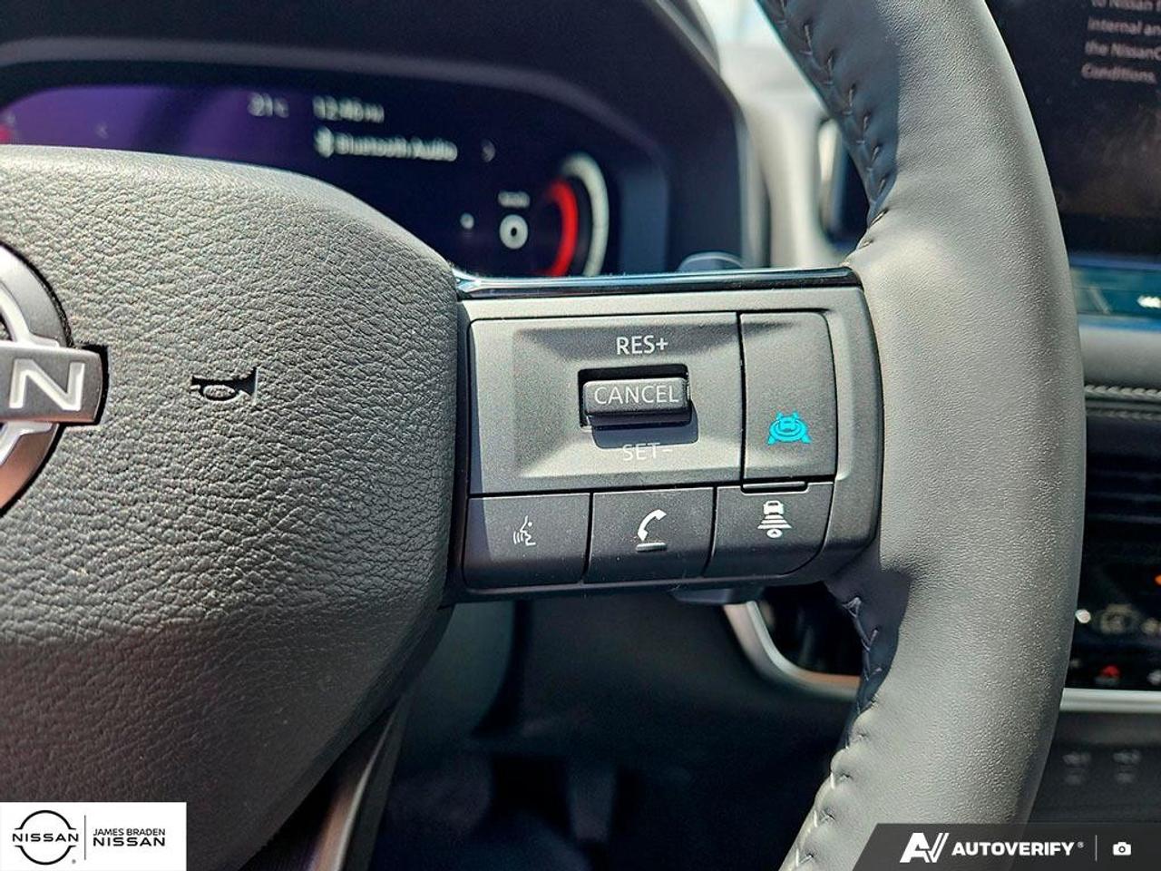 2025 Nissan Rogue AWD SL Photo