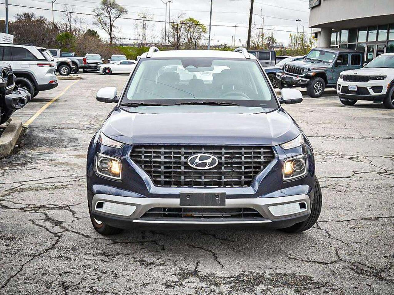 2025 Hyundai Venue  Photo