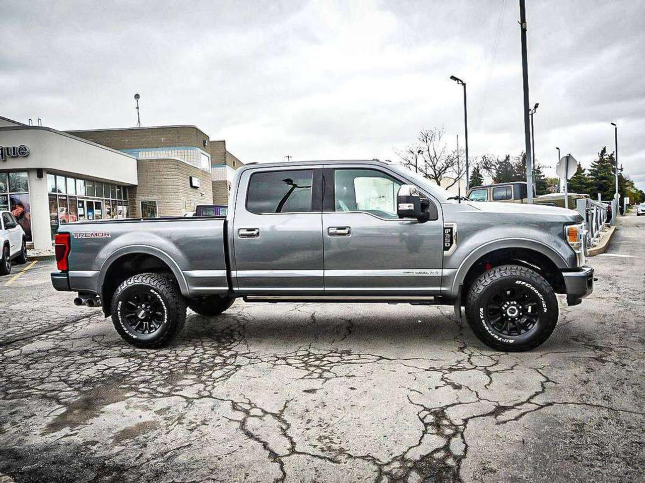 2022 Ford F-350  Photo