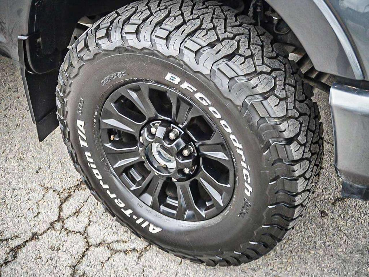2022 Ford F-350  Photo