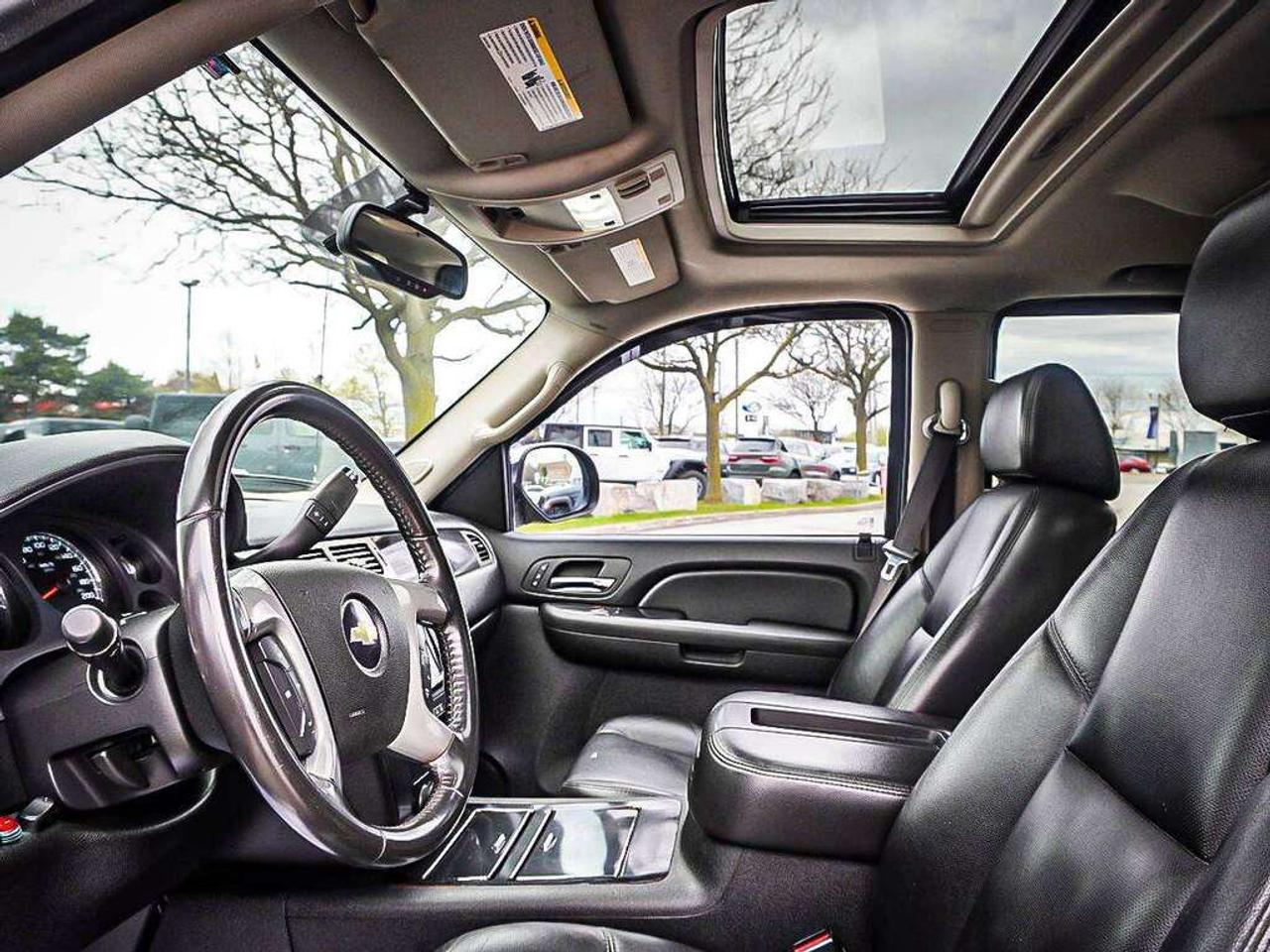 2009 Chevrolet Avalanche  Photo