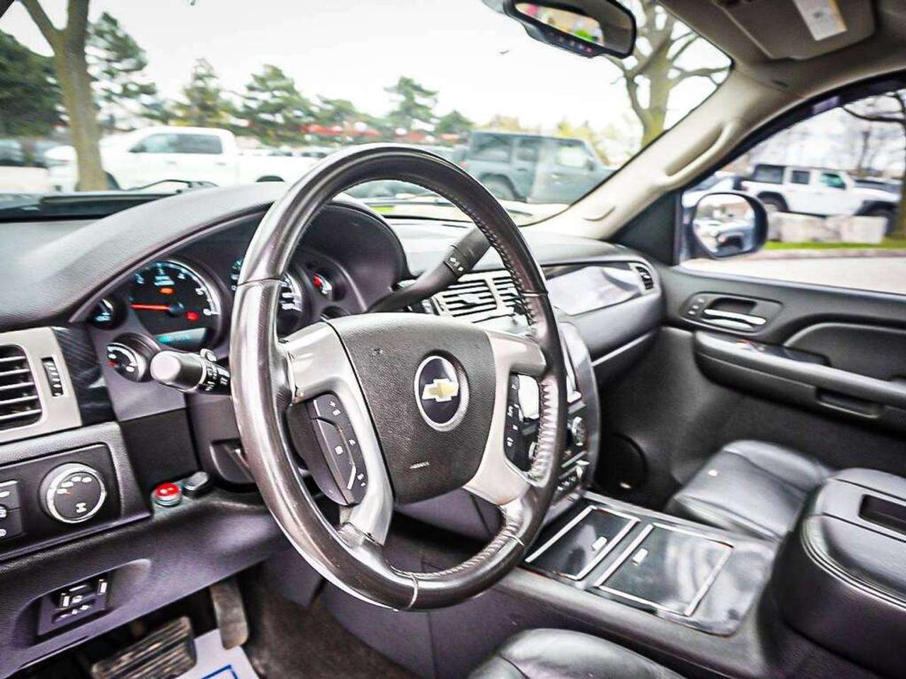 2009 Chevrolet Avalanche  Photo