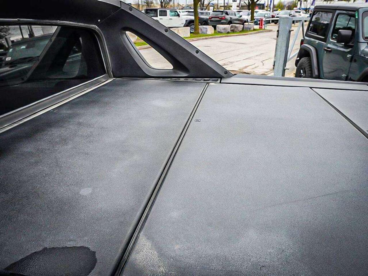 2009 Chevrolet Avalanche  Photo