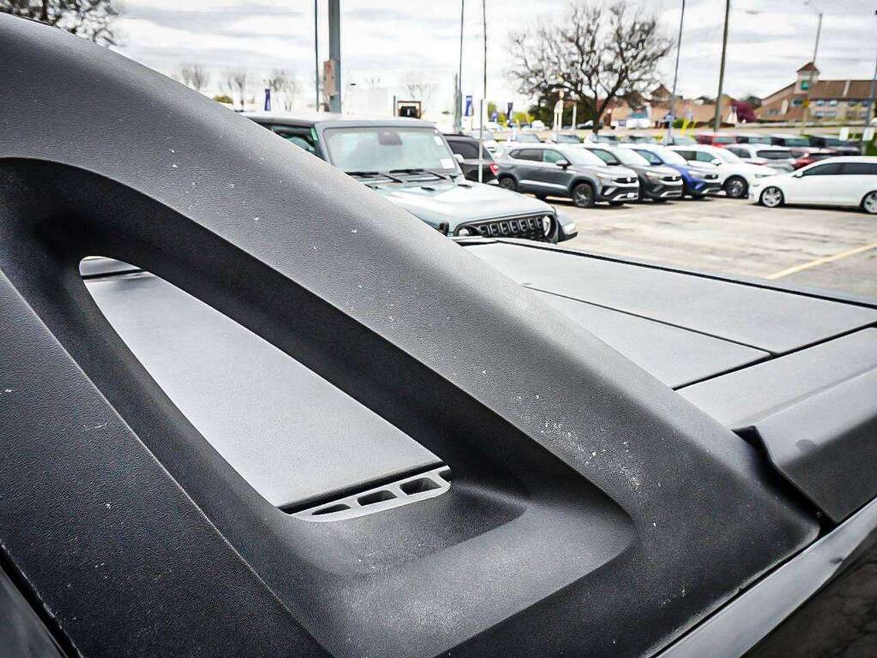 2009 Chevrolet Avalanche  Photo