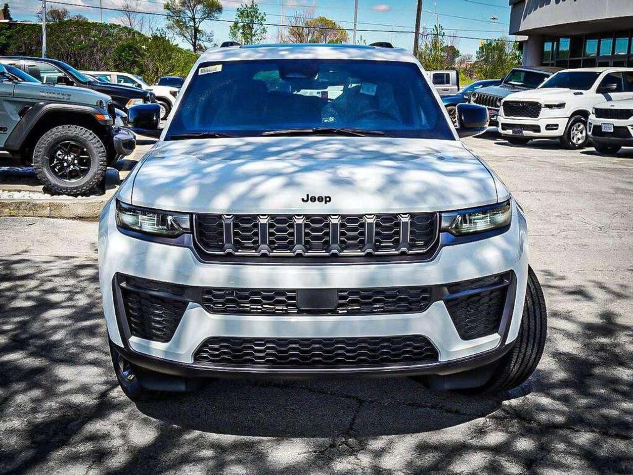 2026 Jeep Grand Cherokee L  Photo