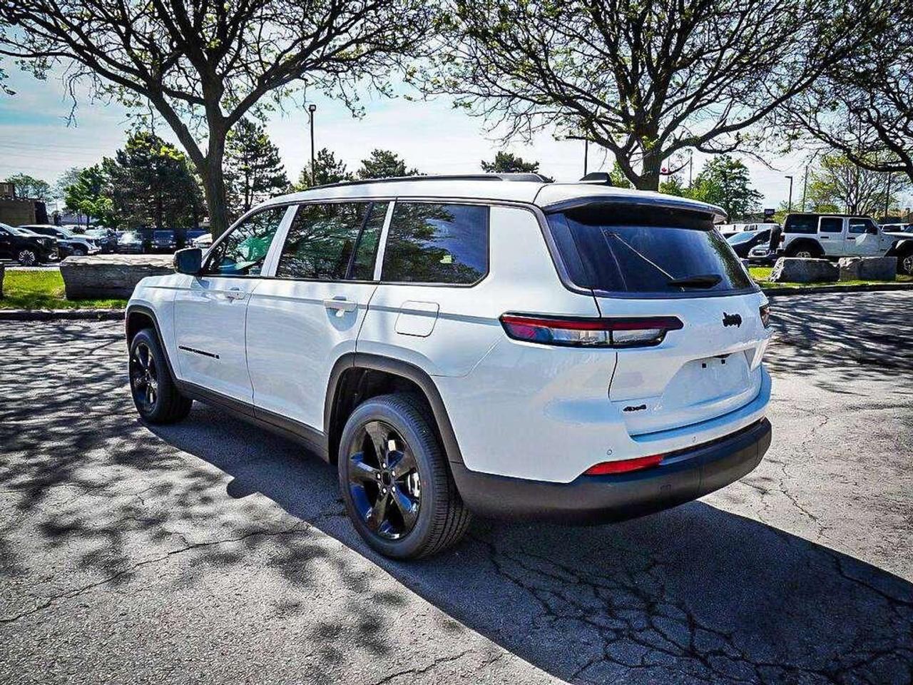 2026 Jeep Grand Cherokee L  Photo
