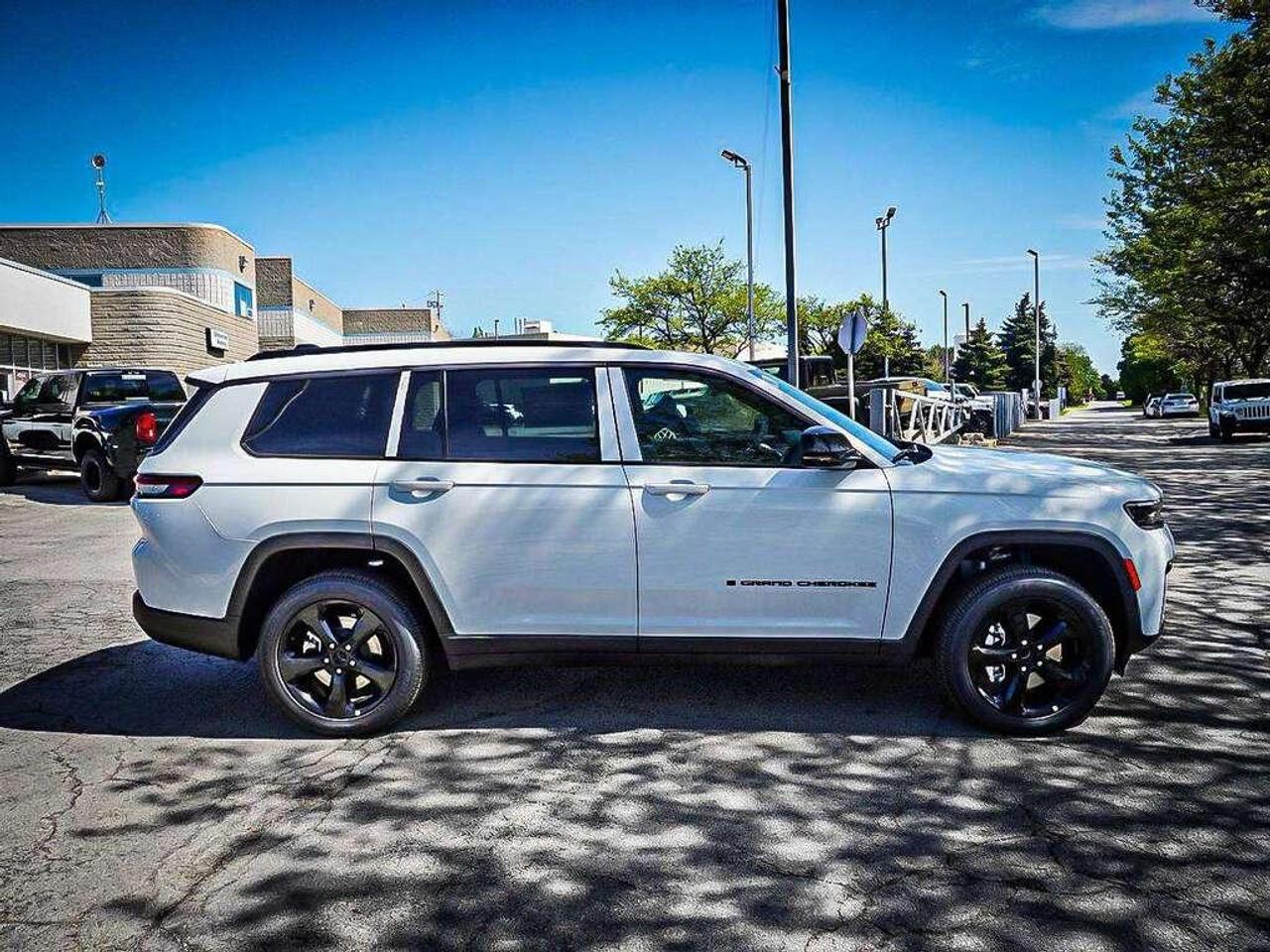 2026 Jeep Grand Cherokee L  Photo