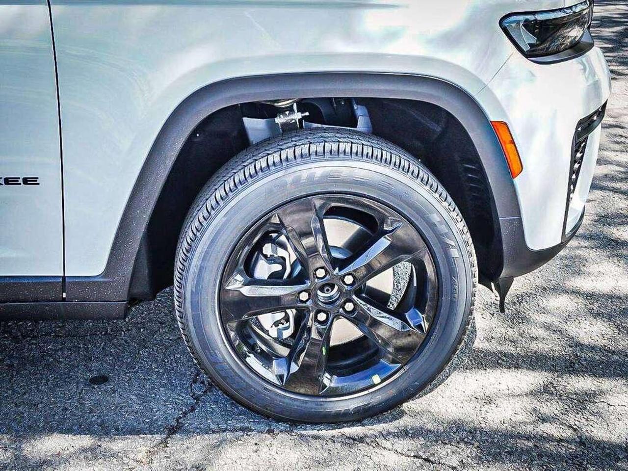 2026 Jeep Grand Cherokee L  Photo