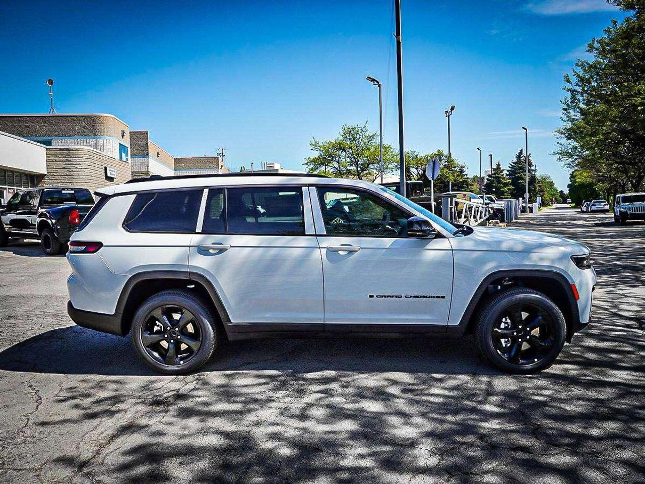 2026 Jeep Grand Cherokee  Photo