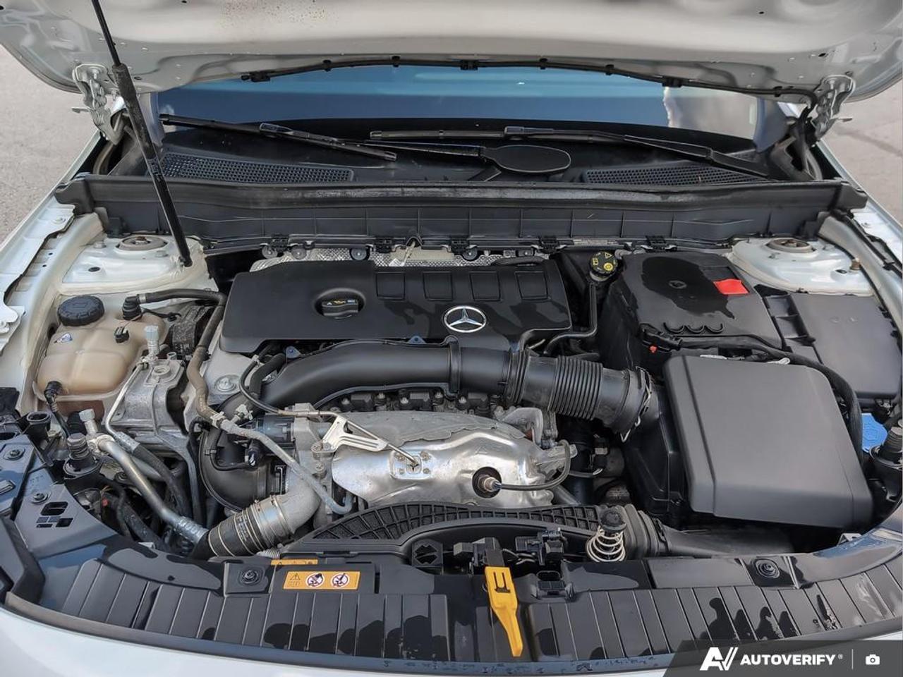 2021 Mercedes-Benz GLB 250 Base GLB 250 4dr All-Wheel Drive 4MATIC Photo