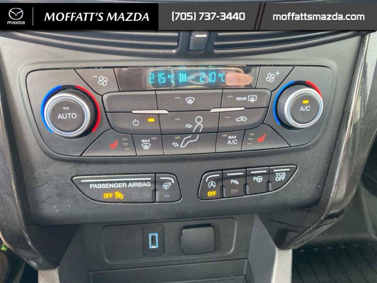 2018 Ford Escape Titanium Photo
