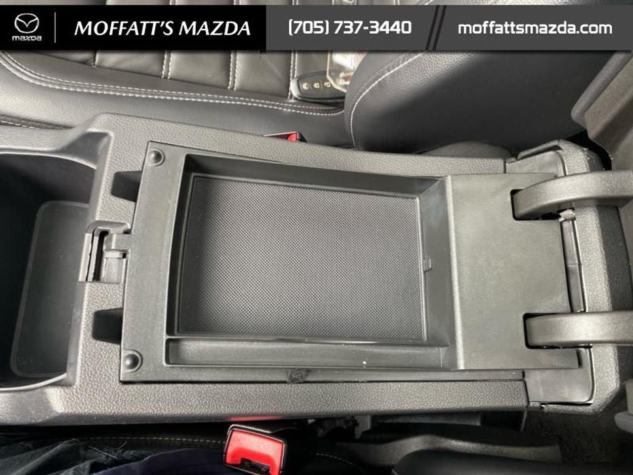 2018 Ford Escape Titanium Photo