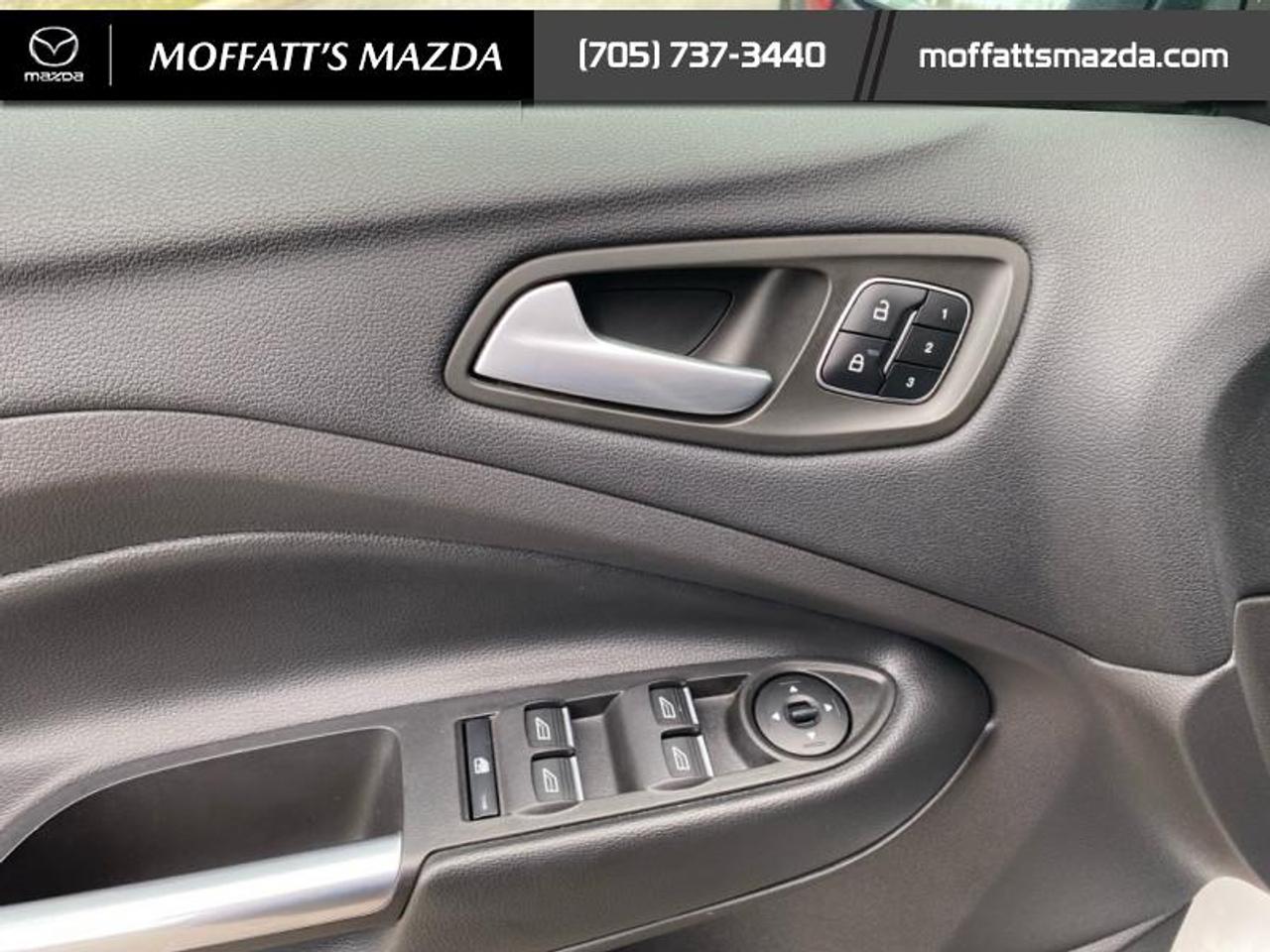 2018 Ford Escape Titanium Photo
