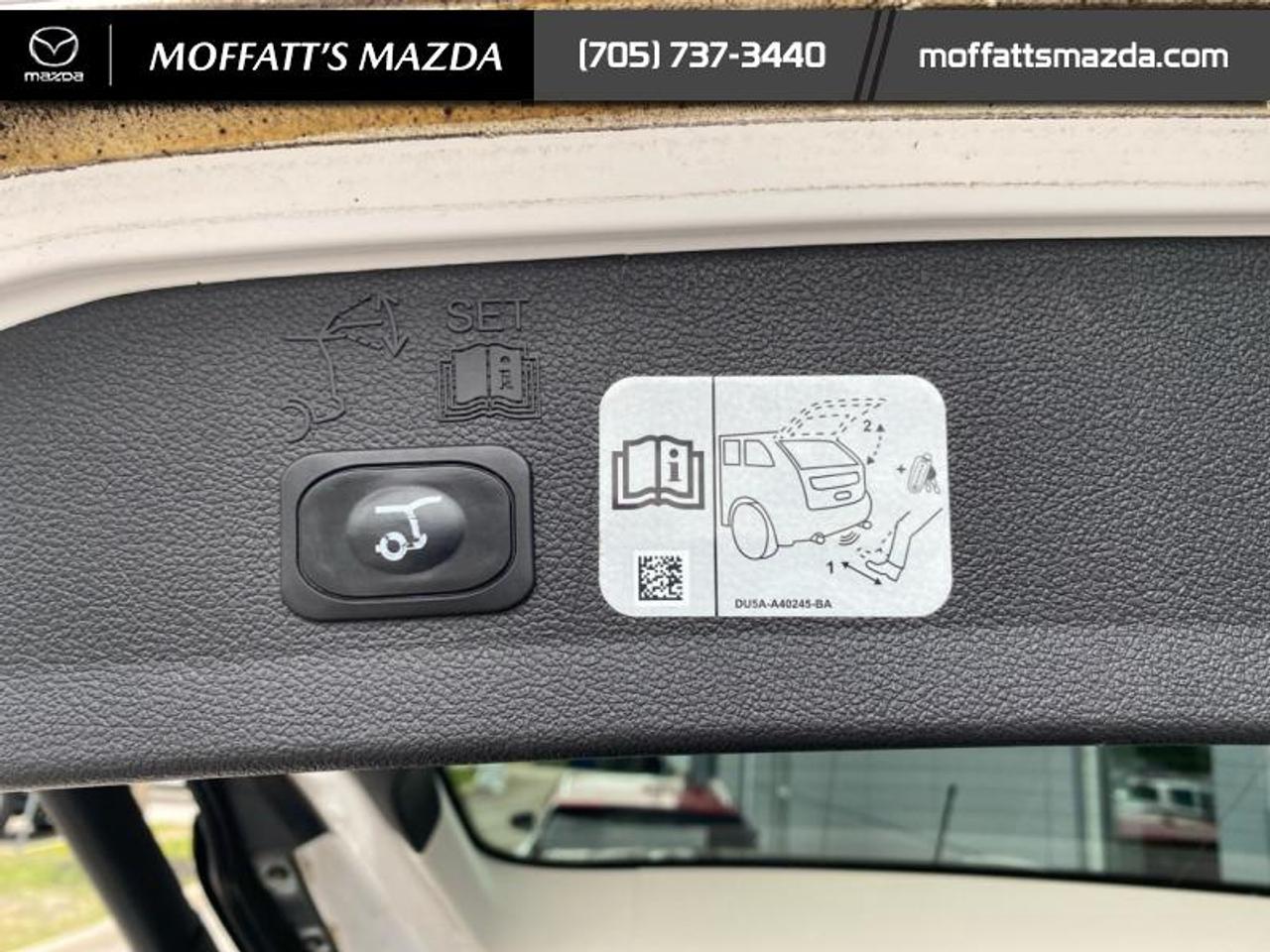 2018 Ford Escape Titanium Photo
