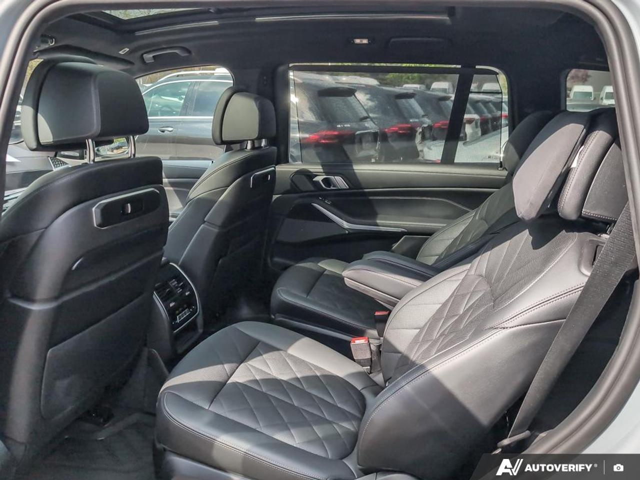 2024 BMW X7 xDrive40i 4dr All-Wheel Drive Sports Activity Vehicle Photo