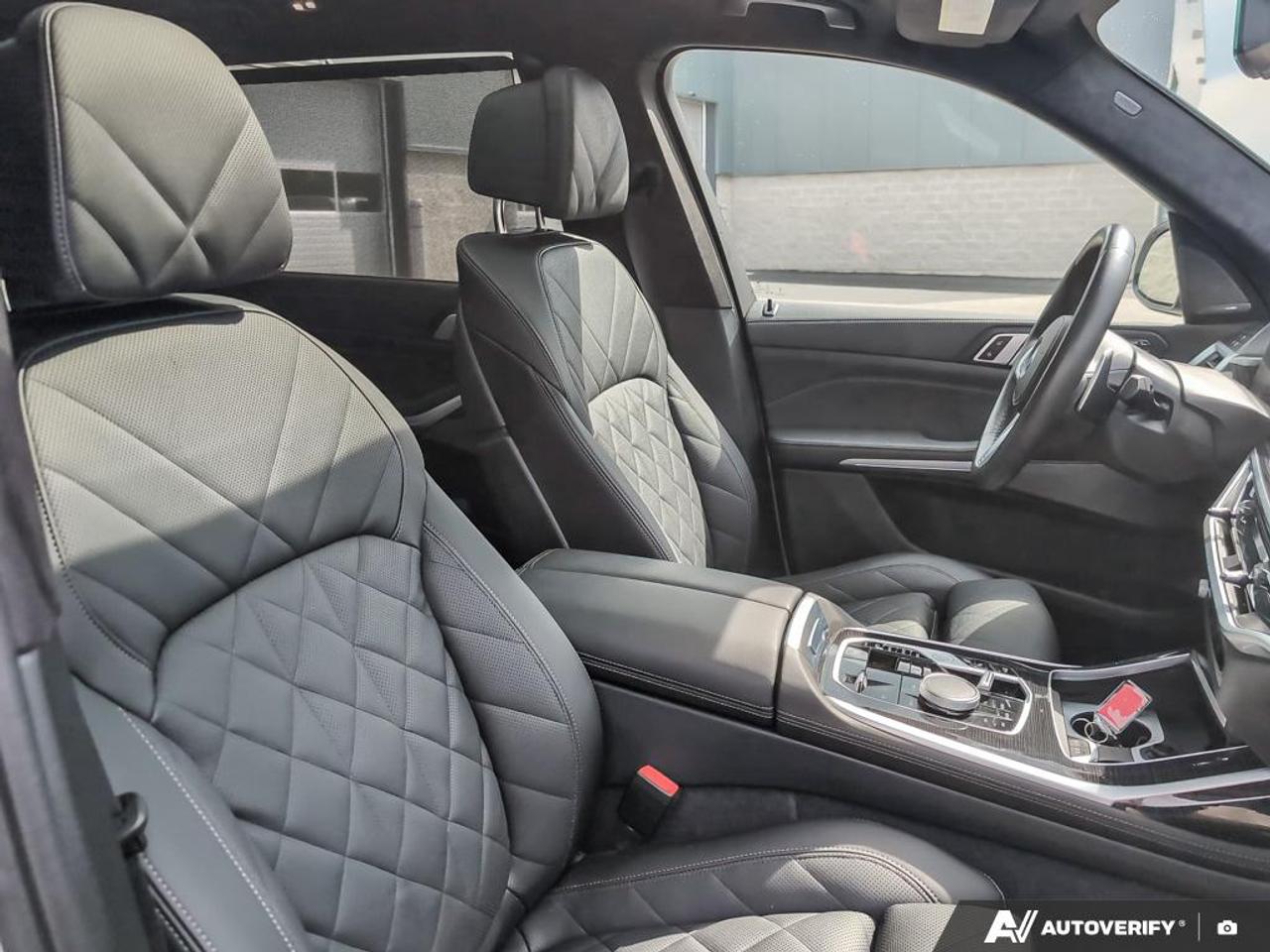 2024 BMW X7 xDrive40i 4dr All-Wheel Drive Sports Activity Vehicle Photo