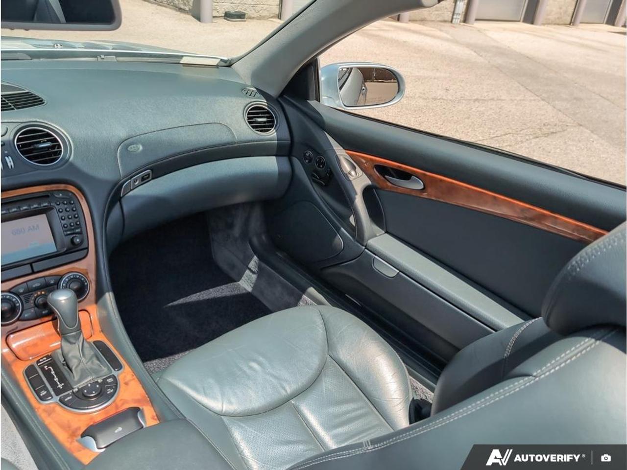 2004 Mercedes-Benz SL-Class Base SL 500 2dr Roadster Photo