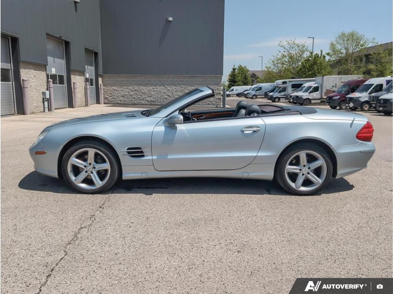 2004 Mercedes-Benz SL-Class Base SL 500 2dr Roadster Photo