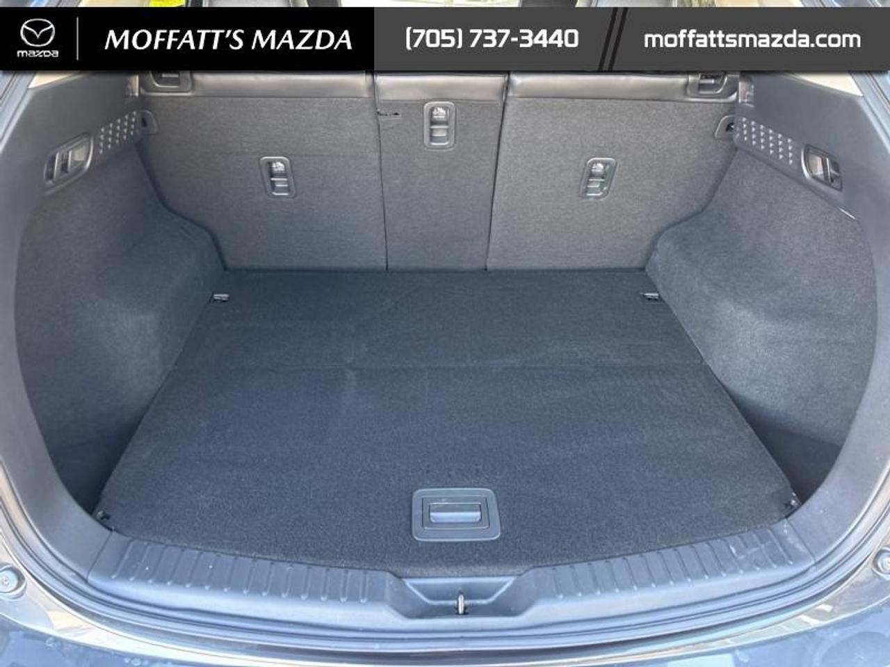 2022 Mazda CX-5 GT Photo