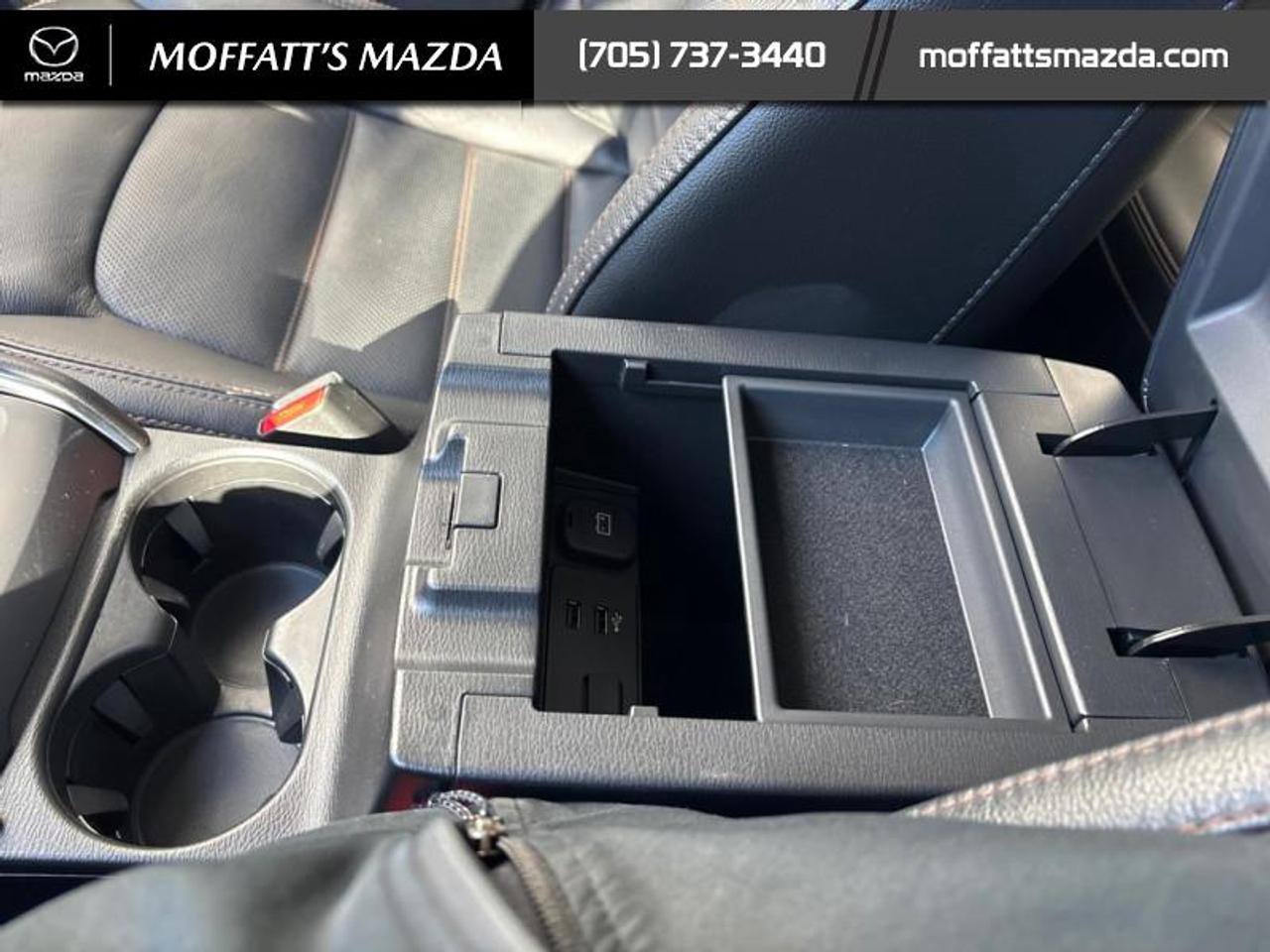 2022 Mazda CX-5 GT Photo