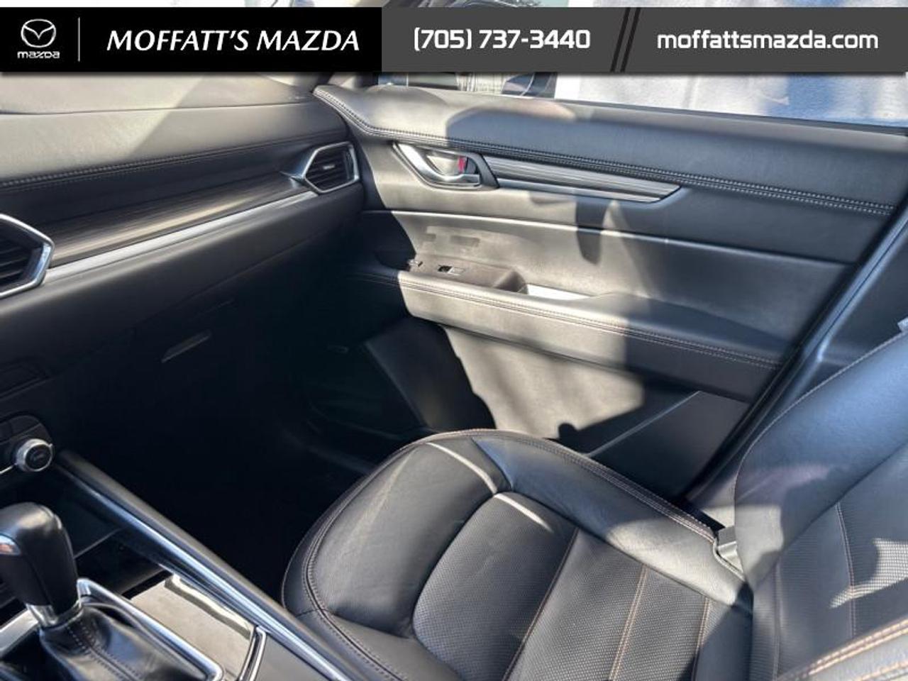 2022 Mazda CX-5 GT Photo