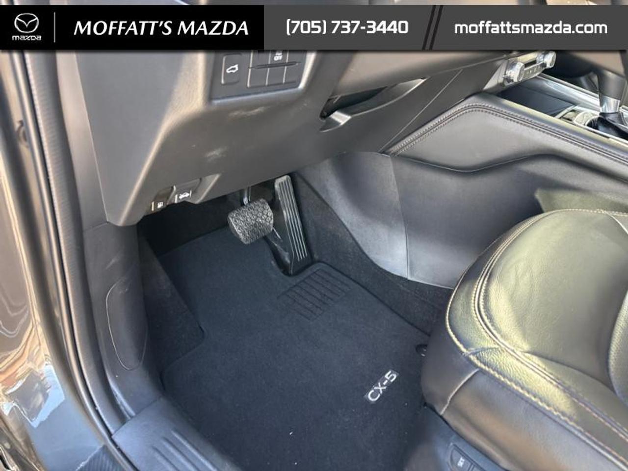2022 Mazda CX-5 GT Photo