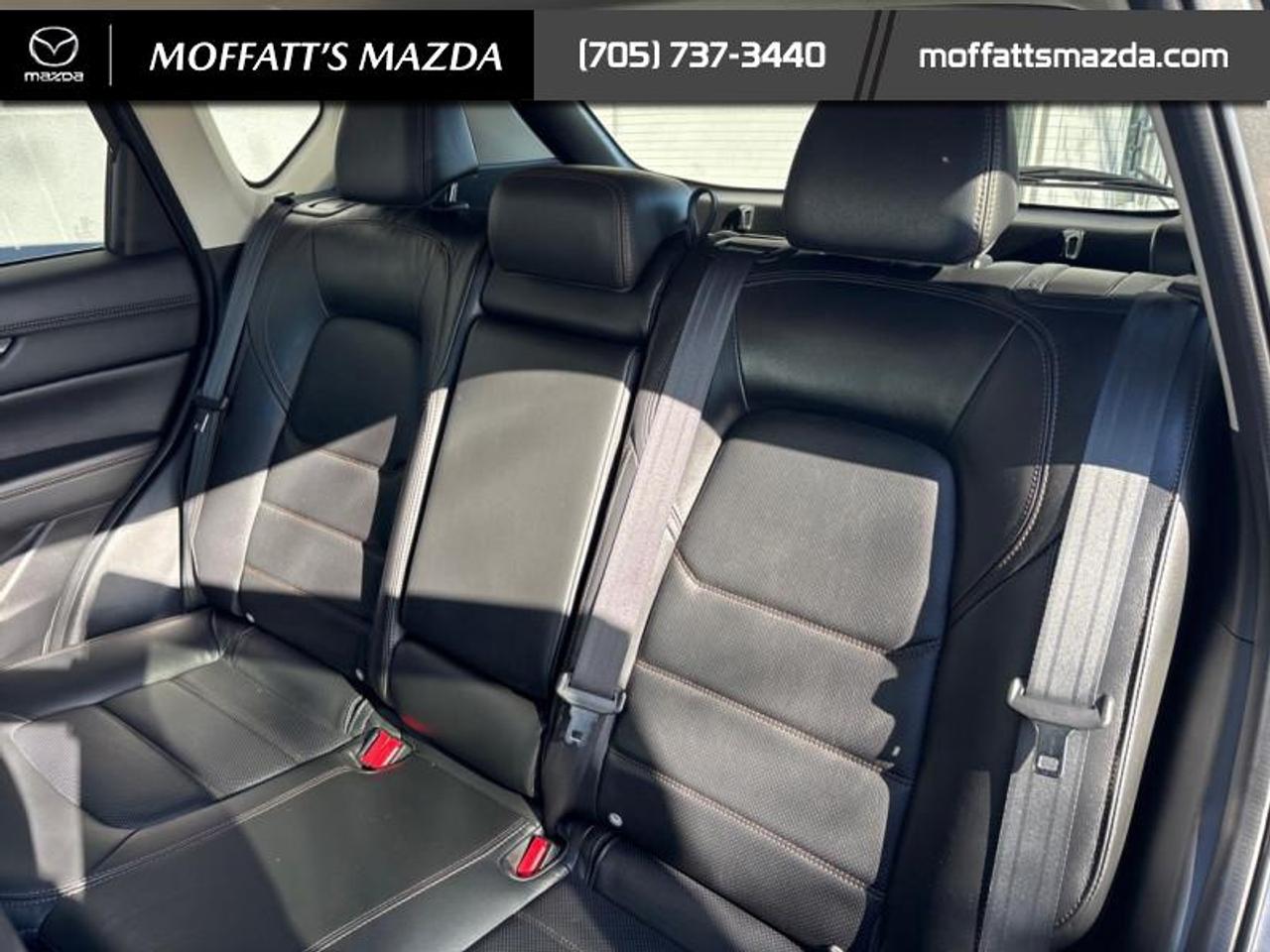 2022 Mazda CX-5 GT Photo