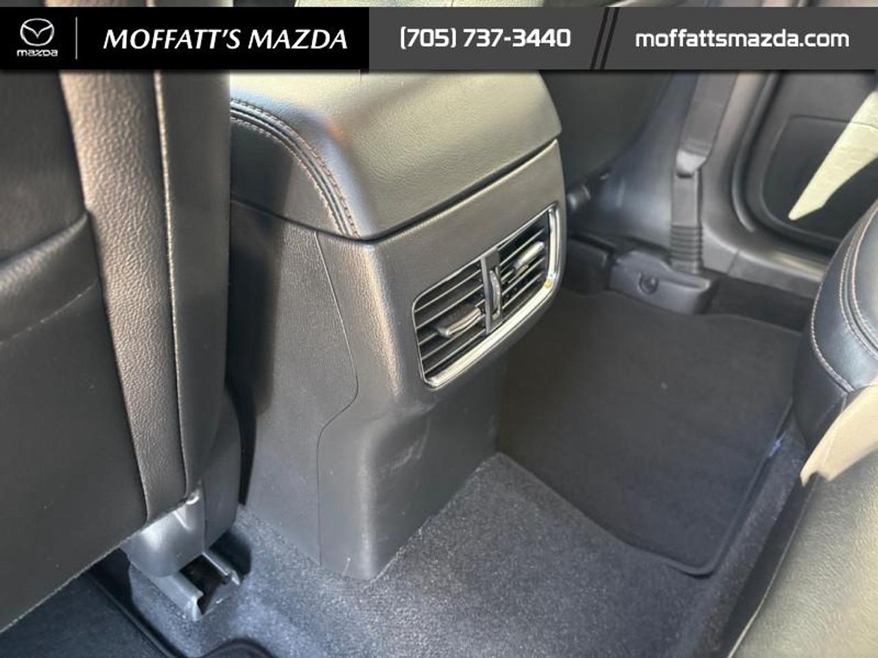 2022 Mazda CX-5 GT Photo