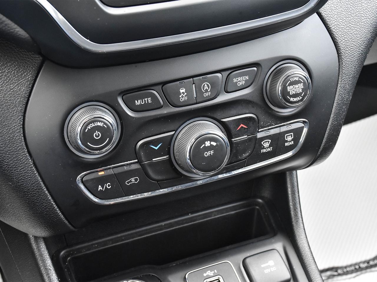 2022 Jeep Cherokee North Photo