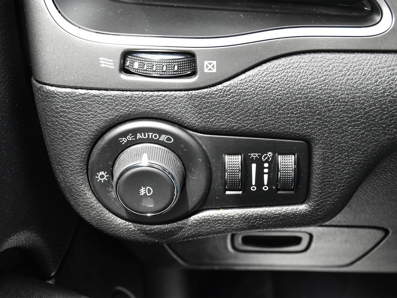 2022 Jeep Cherokee North Photo